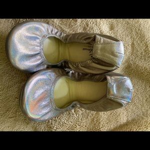 Storehouse Flats Bronze Rainbow